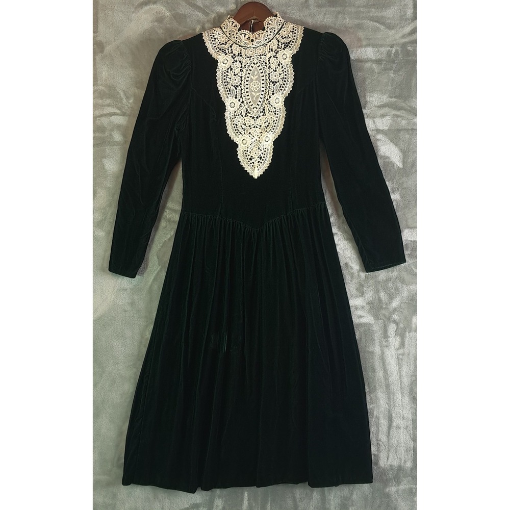 Vtg Gunne Sax Jessica McClintock Velvet Dress Womens 9 Emerald Green Lace Flaw